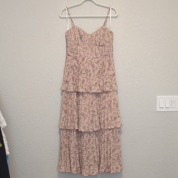 Lulu's Cascading Crush blush pink floral tiered sleeveless bustier midi dress - Picture 5 of 12